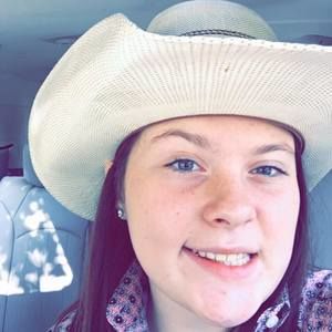 Meet your Posher, Maddy